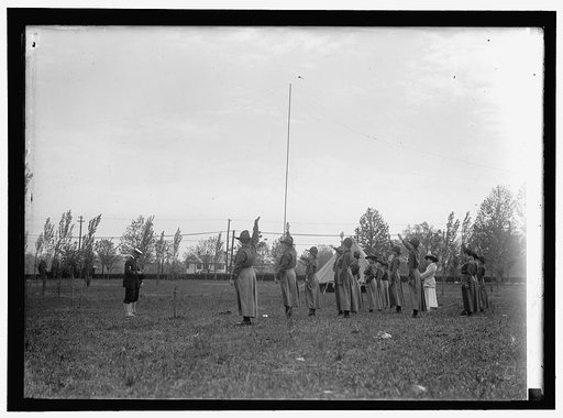 WOMAN'S NATIONAL SERVICE SCHOOL, UNDER WOMAN'S SECTION, NAVY LEAGUE. FIELD SIGNALS
