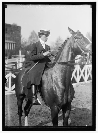 DuPONT, MISS MARION. RIDING; HORSE SHOW
