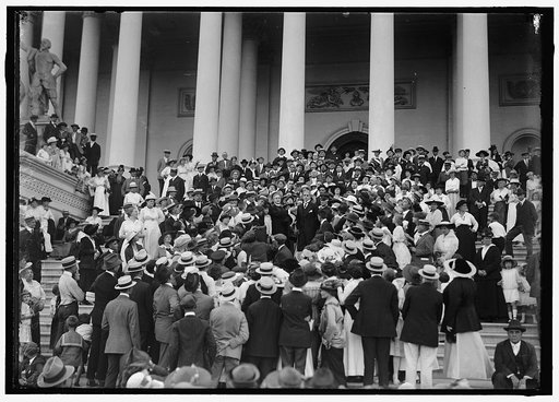 MONTGOMERY, REV. JAMES SHERA, D.D. CHAPLIAN OF THE HOUSE. LEFT OF THE 2 MINISTERS IN CENTER; W.T.C.U. GROUP AT CAPITOL
