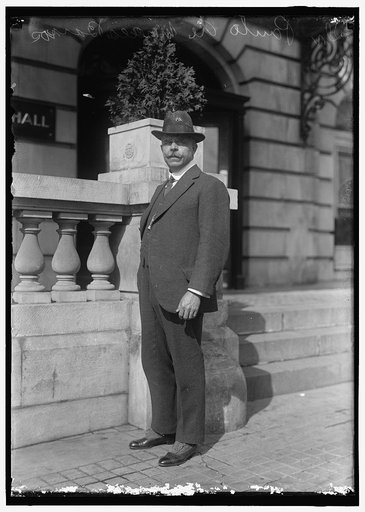 BARROS, PAULO DE MORAES, DR., OF SAPEAULO [i.e., São Paulo], BRAZIL