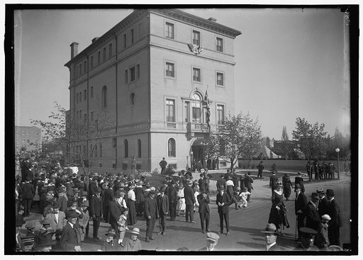 BRITISH COMMISSION TO U.S. ARRIVAL AT LONG RESIDENCE