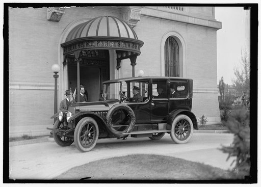 BRITISH COMMISSION TO U.S. AT LONG RESIDENCE