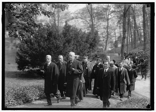 ALLIED COMMISSION TO U.S. AT MOUNT VERNON. IN GROUPS STROLLING ABOUT GROUNDS, MOST IMPORTANT PERSONS ONLY: LANSING; VIVIANI; BALFOUR; JOFFRE; CHOCHEPRAT