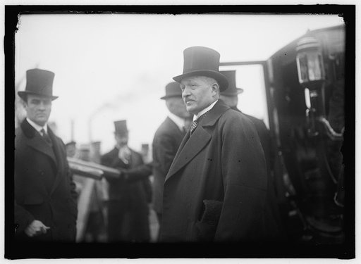ALLIED COMMISSION TO U.S. BOARDING MAYFLOWER FOR TRIP TO MOUNT VERNON: VIVIANI