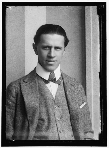 CREEL, GEORGE. CHAIRMAN, COMMITTEE ON PUBLIC INFORMATION, 1917-