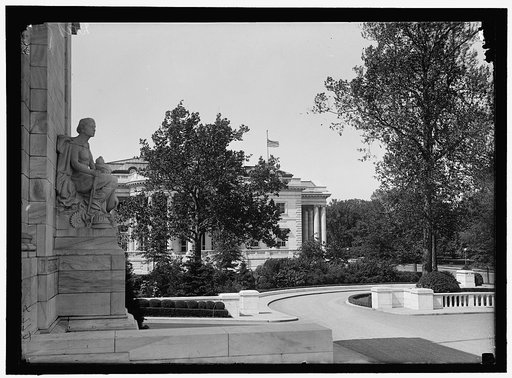 MEMORIAL CONTINENTAL HALL, NATIONAL HEADQUARTERS OF D.A.R. FROM STEPS OF PAN AMERICAN UNION