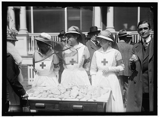 RED CROSS LUNCHEON ON GENERAL SCOTT'S LAWN. LADIES; SHIPPS, RIGHT