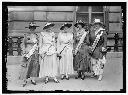 CONFEDERATE REUNION. MAID AND MATRONS OF HONOR FROM MEMPHIS