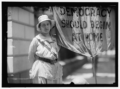 WOMAN SUFFRAGE. MRS. SWING, PICKETING WHITE HOUSE