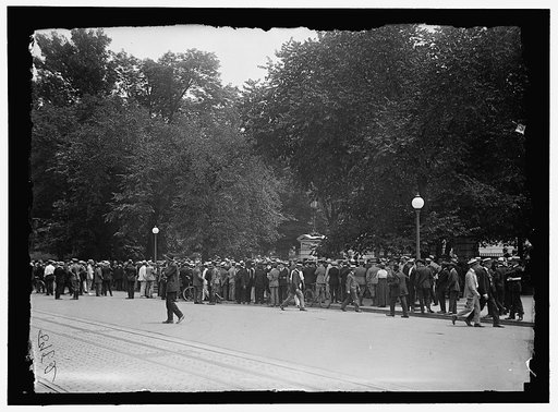 WOMAN SUFFRAGE RIOT AT WHITE HOUSE GATE