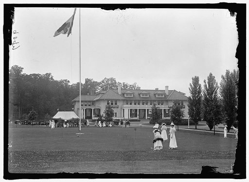 COLUMBIA COUNTRY CLUB