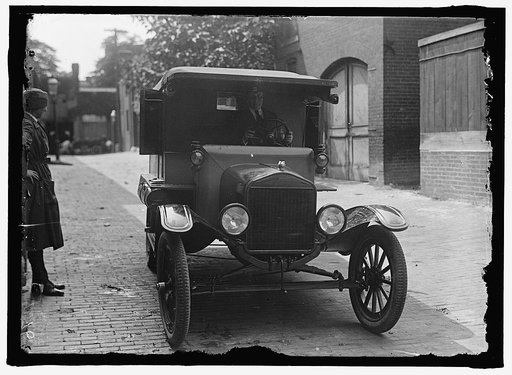 RED CROSS. MRS. HARRIMAN AND AMBULANCE