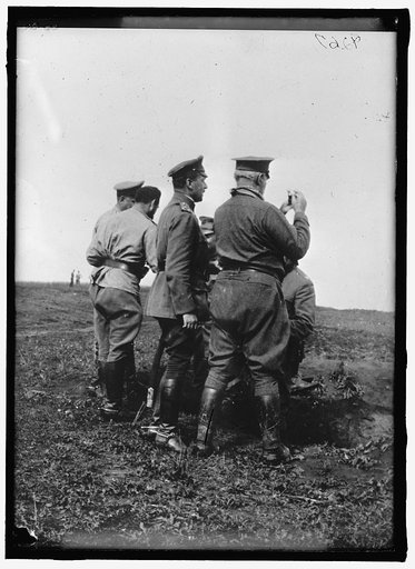 RUSSIA WAR PICTURES. GENERAL SCOTT ON EASTERN FRONT