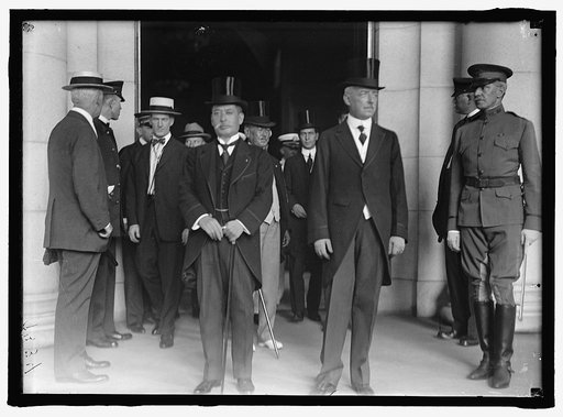 JAPANESE MISSION TO U.S. COUNT ISHII AND SEC. LANSING. AMBASSADOR SATO, RIGHT REAR OFISHII. COL. HARTS AT RIGHT