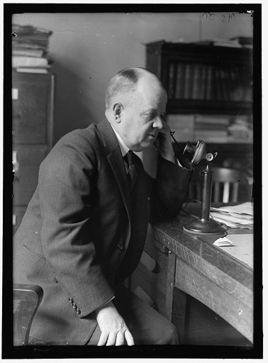 WOOLLEY, ROBERT W. COMMISSIONER, I.C.C.; DIRECTOR OF MINT; DIRECTOR OF PUBLICITY, 1ST LIBERTY LOAN