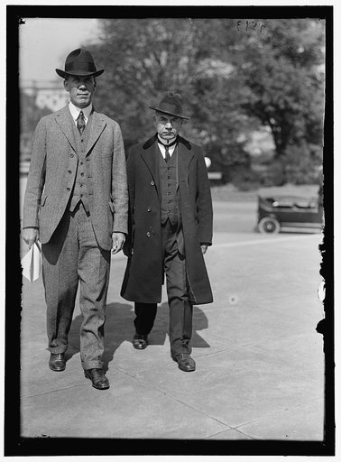 CROSSER, ROBERT, REP. FROM OHIO, 1913-1923. RIGHT, WITH T.K. GIRAGOSSIAN