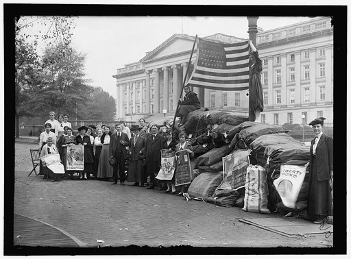 LIBERTY LOANS. MAIL BAGS OF BONDS