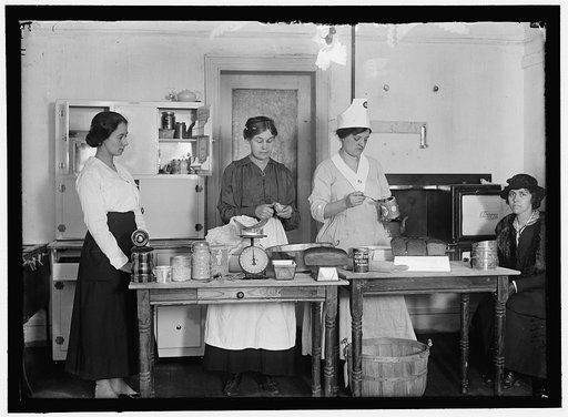 FOOD ADMINISTRATION, U.S. WAR KITCHEN