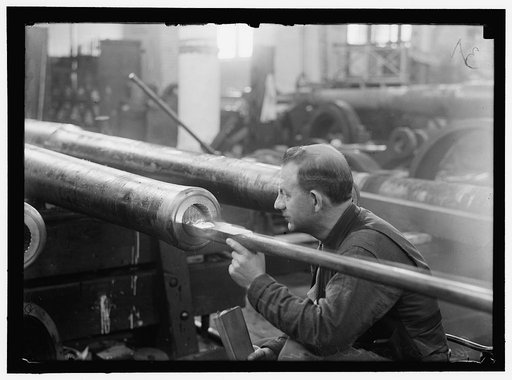 NAVY YARD, U.S., WASHINGTON. TURNING, EXAMINING AND BORING A 5 INCH, 50 CAL. GUN