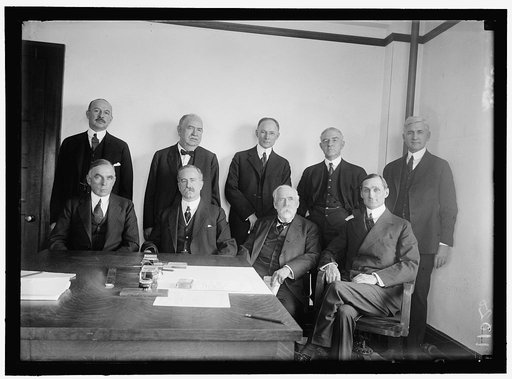 RAILWAY ADVISORY BOARD STANDING: HALE HOLDEN; EDWARD CHAMBERS; WALKER D. HINES; JOHN BARTON PAYNE; OSCAR E. PRICE. SEATED: A.H. SMITH; JOHN SKELTON WILLIAMS; HENRY WALTERS; W.G. McADOO
