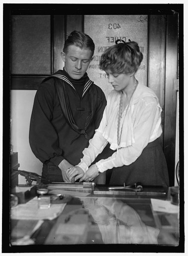 NAVY DEPARTMENT, U.S. INTELLIGENCE BUREAU, FINGER PRINT DEPARTMENT CLERKS: JAMES A. NOONAN, MRS. G.G. BOSWELL