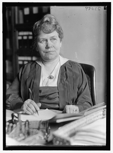 FOX, MISS. AT DESK