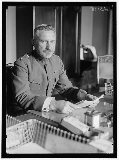 MARCH, PEYTON C., MAJ. GEN., U.S.A., CHIEF OF STAFF. AT DESK