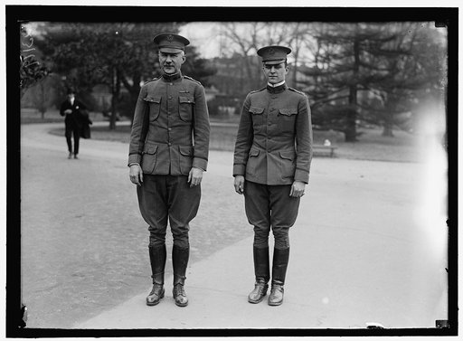 MARCH, PEYTON C., MAJ. GEN., U.S.A., CHIEF OF STAFF. LEFT
