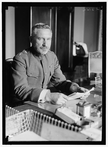 MARCH, PEYTON C., MAJ. GEN., U.S.A., CHIEF OF STAFF. AT DESK