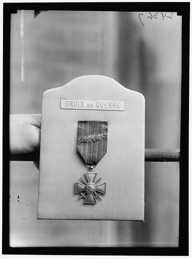 FRENCH MEDALS. CROIX DE GUERRE