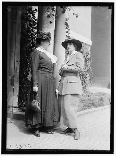 BOECKEL, MRS. RICHARD, RIGHT
