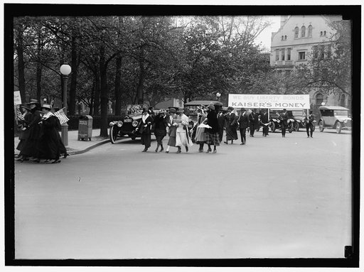 LIBERTY LOANS PARADE