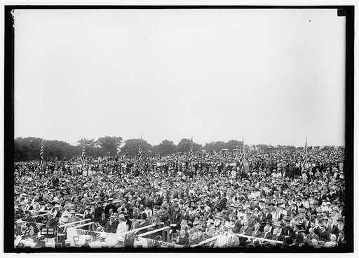 FLAG DAY. CROWD AT EXERCISES AT MONUMENT