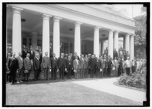 LABOR DELEGATES AT WHITE HOUSE