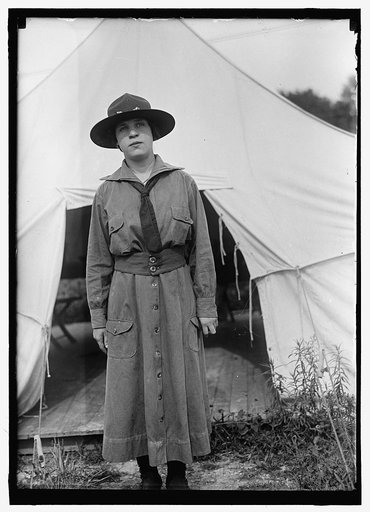 WOMAN'S NATIONAL SERVICE SCHOOL UNDER WOMAN'S SECTION, NAVY LEAGUE. NADJA FROLKOVA, SISTER OF MME.BOTCHKAROVA