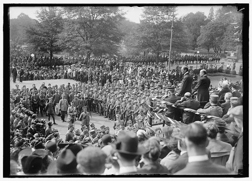 LIBERTY LOANS. ITALIAN TROOPS AIDING IN DRIVE. McADOO AND AMB. MACCHI DI CELLERE