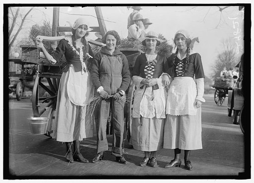 FREE MILK FOR FRANCE 'PARADE' MARGARET HARDING, CARTER MILLINKEN, AVIS HUGHES, FRANCES HAMPSON