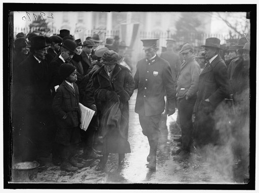 WOMAN SUFFRAGE. BONFIRE ON SIDEWALK BEFORE WHITE HOUSE