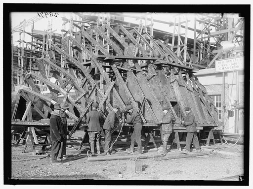 ALEXANDRIA SHIP YARDS. VIEWS