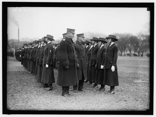 BLUE, VICTOR. REAR ADMIRAL, U.S.N.; CHIEF BUR. NAV. REVIEWING YEOMEN (F)
