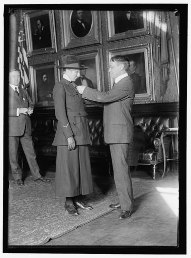 McDONALD, BEATRICE. MEDALS, ETC.