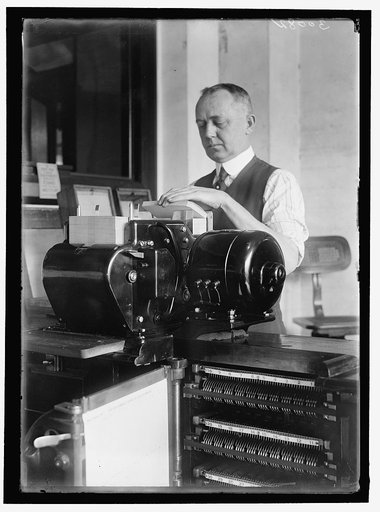 CENSUS BUREAU. DEPARTMENT OF COMMERCE. TABULATING MACHINE