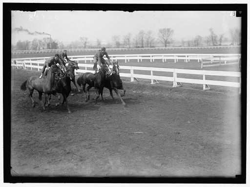 HORSE SHOWS. WILD WEST SHOW ON HORSE SHOW GROUNDS, GIVEN BY SOLDIERS