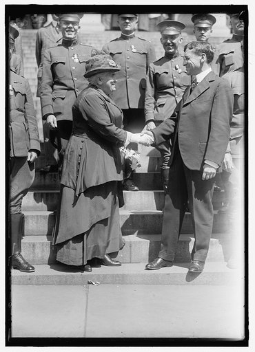 SHAW, DR. ANNA HOWARD, PRESIDENT, N.A.W.S.A., 1904-. WITH SEC. BAKER
