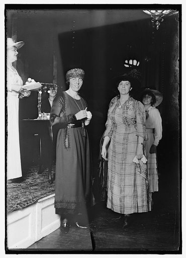 HAMLIN, MRS. CHARLES S. RIGHT, WITH MRS. McADOO