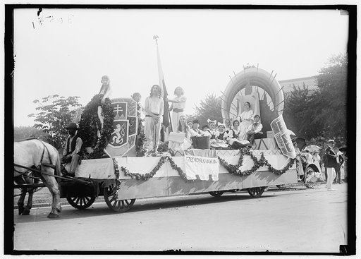 FOURTH OF JULY PARADES. FLOAT: CZECHO-SLOVAK