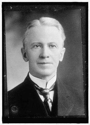 GILLETTE, L.S. OF MINNEAPOLIS