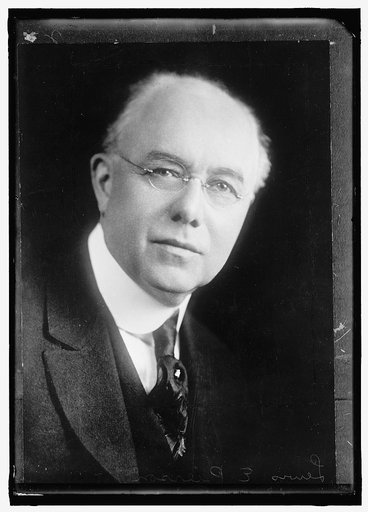 DEFREES, JOSEPH HOLTON OF CHICAGO, VICE PRESIDENT OF CHAMBER OF COMMERCE OF U.S.