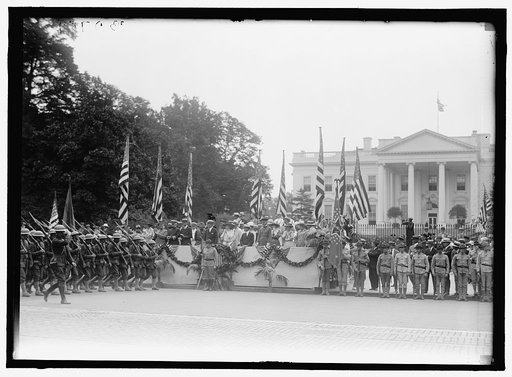 MARINE CORPS, U.S.N. MARINES PARADE