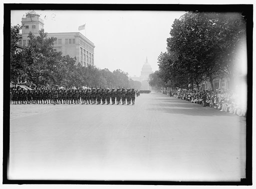 MARINE CORPS, U.S.N. MARINES PARADE